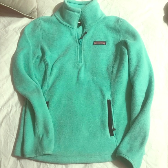 Vineyard Vines Tops - Vineyard vines quarter zip fleece